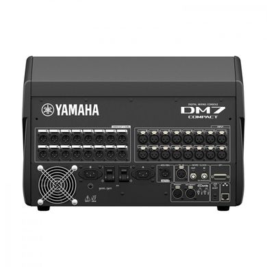 Цифрова мікшерна консоль YAMAHA DM7 COMPACT