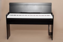 Стойка для фортепиано с крышкой GA-music GA-670 BK